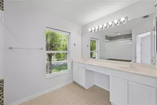1084 Hampton Cir, Naples, FL 34105 - Photo 26