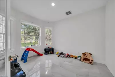 860 Desoto Blvd N, Naples, FL 34120 - Photo 20