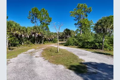 2191 28th Ave SE, Naples, FL 34117 - Photo 8