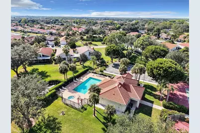 164 Sabal Lake Dr, Naples, FL 34104 - Photo 26