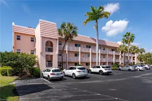 100 Forest Lakes Blvd, Naples, FL 34105 - Photo 36