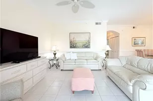 8555 Naples Heritage Dr, Naples, FL 34112 - Photo 8