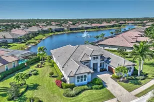 6604 Costa Cir, Naples, FL 34113 - Photo 2