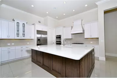 6604 Costa Cir, Naples, FL 34113 - Photo 16