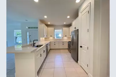 8217 Lucello Ter W, Naples, FL 34114 - Photo 4