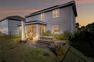 2270 Avocado Ln, Naples, FL 34120 - Photo 2