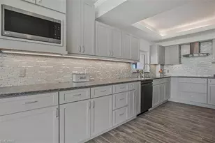 4031 Gulf Shore Blvd N, Naples, FL 34103 - Photo 10