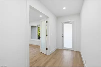 814 101st Ave N, Naples, FL 34108 - Photo 8