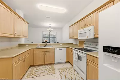 14978 Summit Place Cir, Naples, FL 34119 - Photo 10