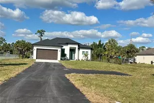 2603 24th Ave SE, Naples, FL 34117 - Photo 2