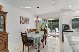 640 110th Ave N, Naples, FL 34108 - Photo 8