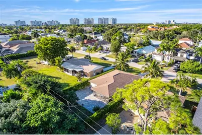 640 110th Ave N, Naples, FL 34108 - Photo 40