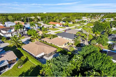 640 110th Ave N, Naples, FL 34108 - Photo 36