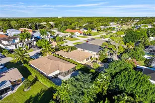 640 110th Ave N, Naples, FL 34108 - Photo 36