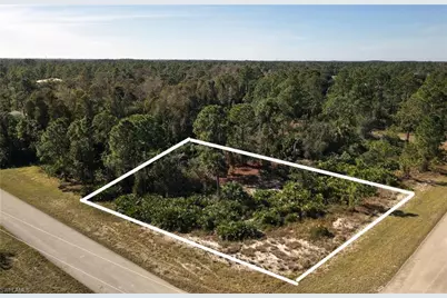 828 Fullerton Ave S, Lehigh Acres, FL 33974 - Photo 2