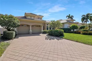 910 Villa Florenza Dr, Naples, FL 34119 - Photo 28