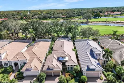 910 Villa Florenza Dr, Naples, FL 34119 - Photo 22