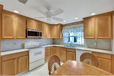 9857 Owlclover St, Fort Myers, FL 33919 - Photo 6
