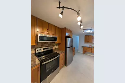 151 Pine Key Ln #26, Naples, FL 34114 - Photo 6