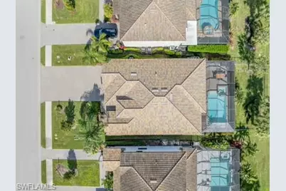 17562 Elkgrove Ln, Estero, FL 33928 - Photo 28