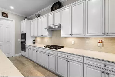 1819 Mustique St, Naples, FL 34120 - Photo 10