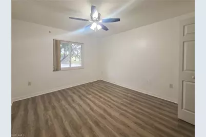 8287 Key Royal Ln #1524, Naples, FL 34119 - Photo 6