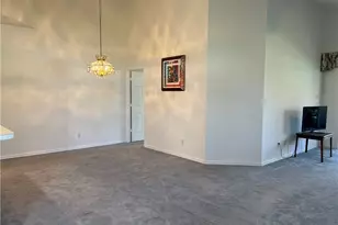 2081 Crestview Way, Naples, FL 34119 - Photo 8