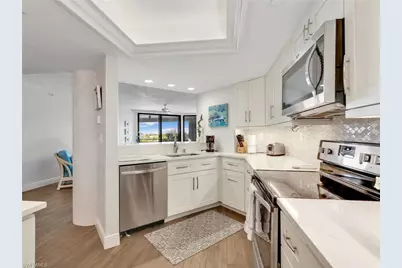 4751 Gulf Shore Blvd N #602, Naples, FL 34103 - Photo 16