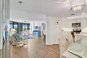 4751 Gulf Shore Blvd N, Naples, FL 34103 - Photo 14