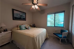 4613 Bayshore Dr, Naples, FL 34112 - Photo 8