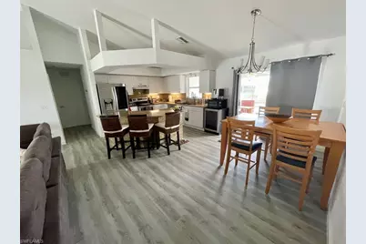 846 SW 15th St, Cape Coral, FL 33991 - Photo 6
