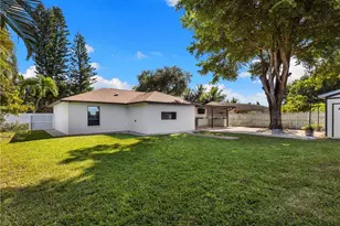 1837 51st Terrace SW, Naples, FL 34116 - Photo 28