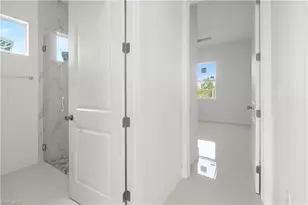 1027 Kirkwood St, Lehigh Acres, FL 33974 - Photo 26