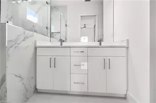 1027 Kirkwood St, Lehigh Acres, FL 33974 - Photo 16