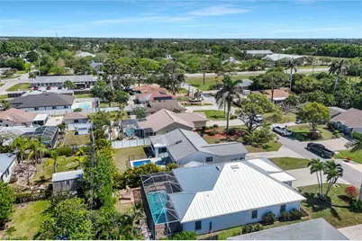 41 5th St, Bonita Springs, FL 34134 - Photo 34