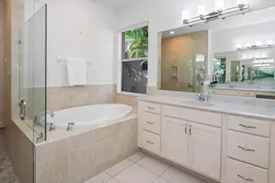 12671 Biscayne Ct, Naples, FL 34105 - Photo 28