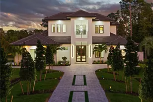 2272 Oakes Blvd, Naples, FL 34119 - Photo 2