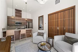 2272 Oakes Blvd, Naples, FL 34119 - Photo 40