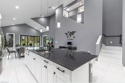 4029 2nd Ave SE, Naples, FL 34117 - Photo 10