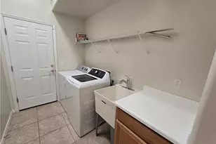 2049 Fairmont Ln, Naples, FL 34120 - Photo 34