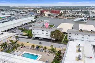 1100 8th Ave S, Naples, FL 34102 - Photo 16