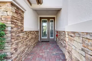 8060 Players Cove Dr, Naples, FL 34113 - Photo 10