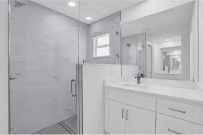 2812 15th St SW, Lehigh Acres, FL 33976 - Photo 12