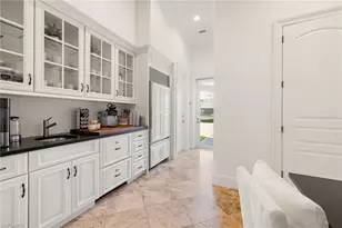 185 Tupelo Rd, Naples, FL 34108 - Photo 16