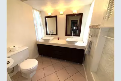 537 Landmark Dr, Naples, FL 34112 - Photo 20