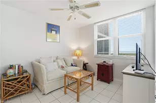 6101 Pelican Bay Blvd, Naples, FL 34108 - Photo 26