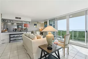 6101 Pelican Bay Blvd, Naples, FL 34108 - Photo 14