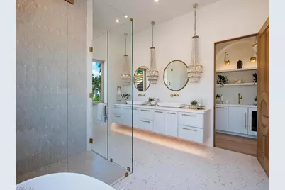 860 Admiralty Parade E, Naples, FL 34102 - Photo 34