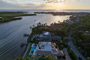 860 Admiralty Parade E, Naples, FL 34102 - Photo 44