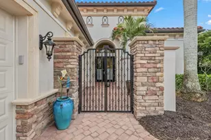 16843 Cabreo Dr, Naples, FL 34110 - Photo 2